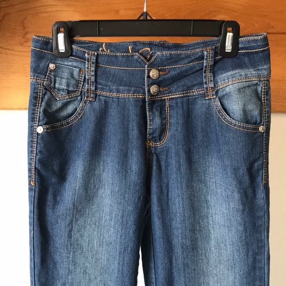 Nissi Denim Jeans - Picture 3 of 14
